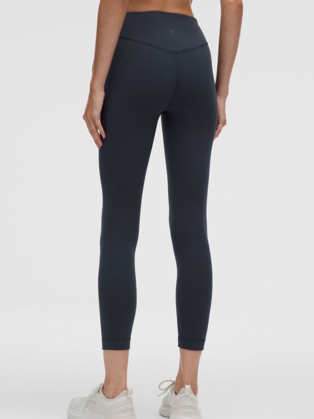 Wunder Under SmoothCover High-Rise
Tight 25" BLACK